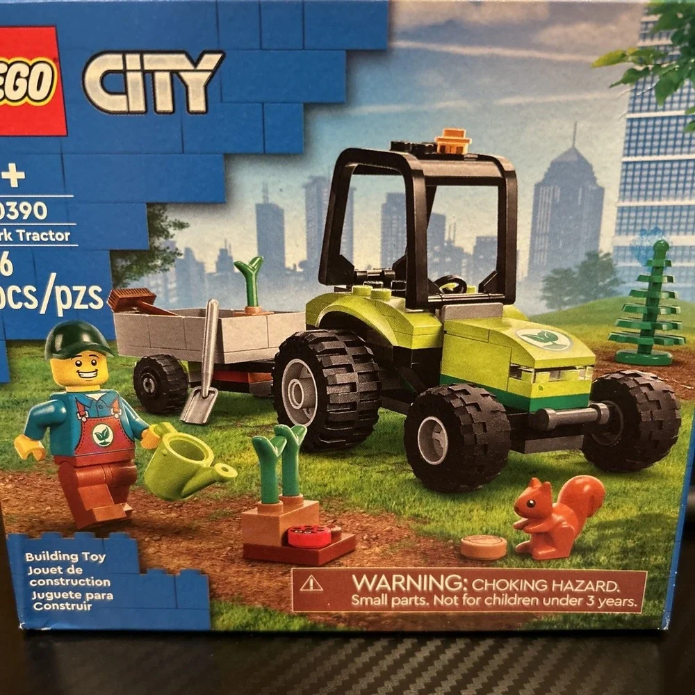 Retired LEGO CITY: Park Tractor (60390)‎